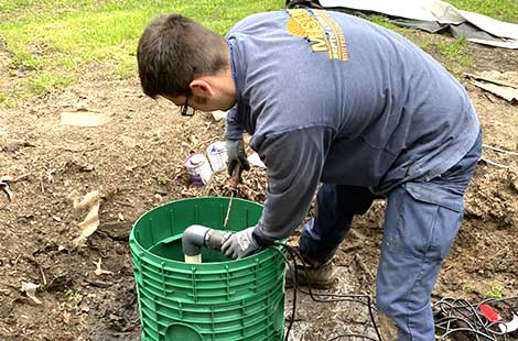 Complete Septic System and tank installation including leach beds Leach Bed installation and maintenance
